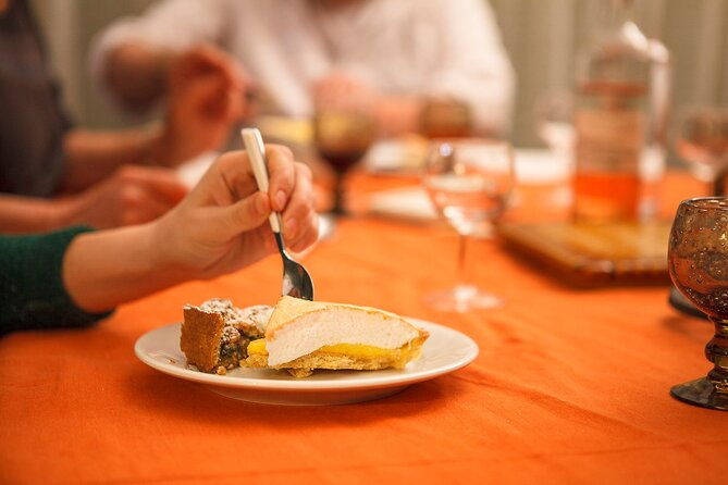share-a-traditional-meal-with-licauw