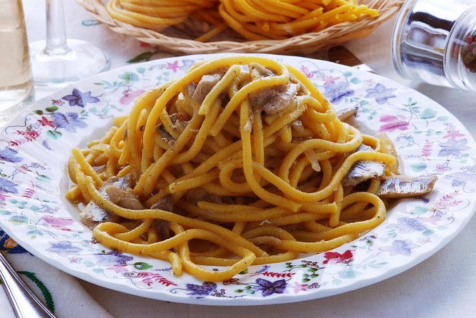 share-your-pasta-love-small-group-pasta-and-tiramisu-class-bassano-del-grappa