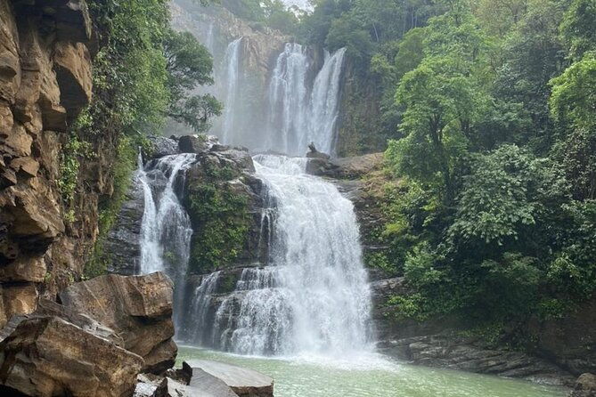 shared-6-hours-nauyaca-waterfall-adventure