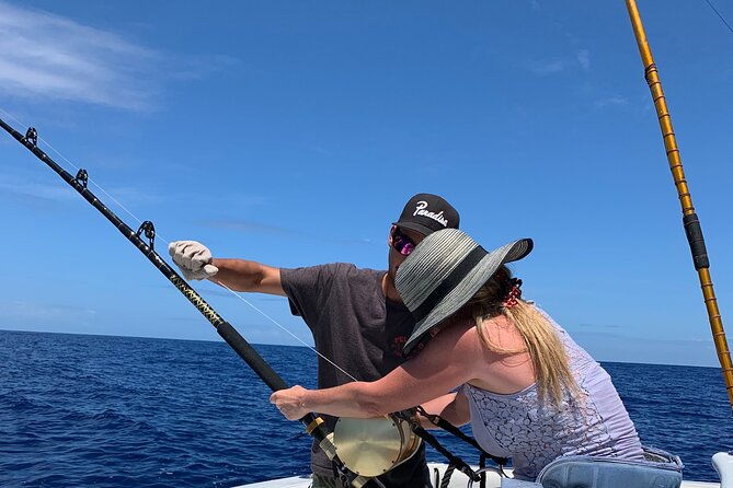 shared-deep-sea-full-day-fishing-charter-in-hawaiian-waters-2