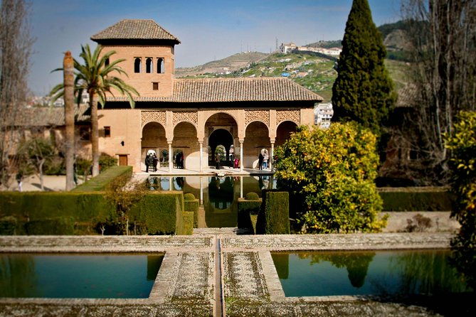 shore-excursion-from-almeria-alhambra-and-generalife-gardens