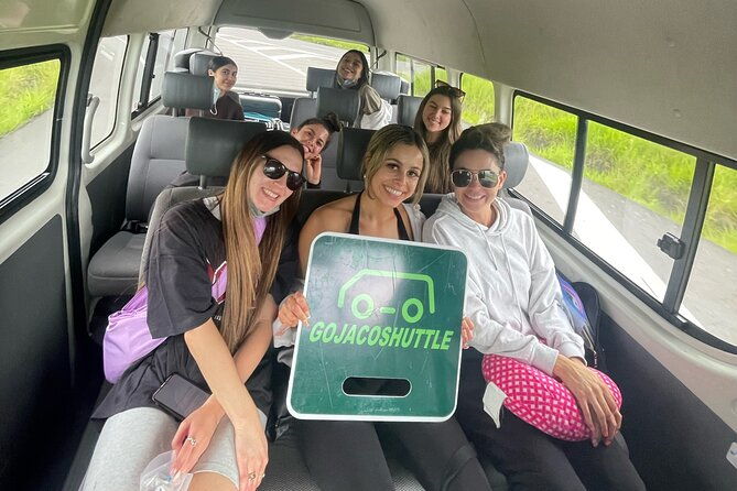 shuttle-transfer-rides-to-sjo-airport-costa-rica