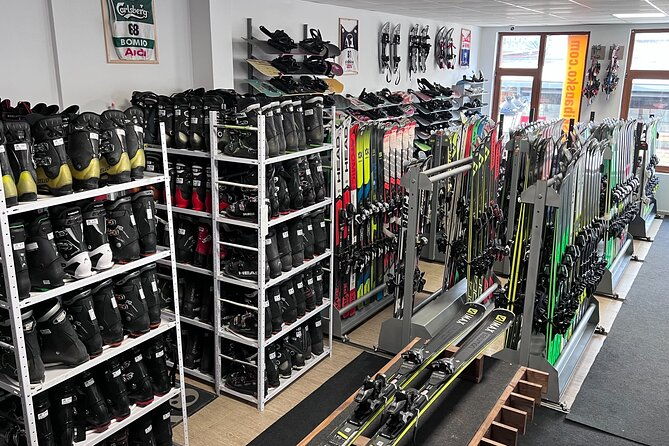ski-and-snowboard-rental-in-bansko