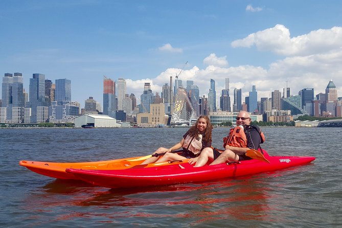 skyline-kayaking-in-manhattan