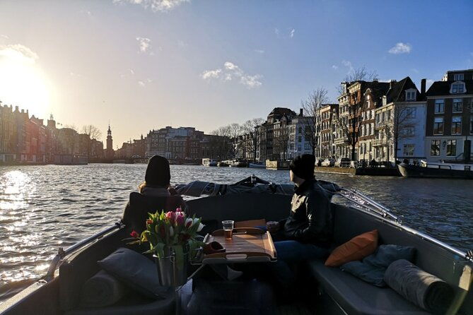 small-group-amsterdam-evening-cruise