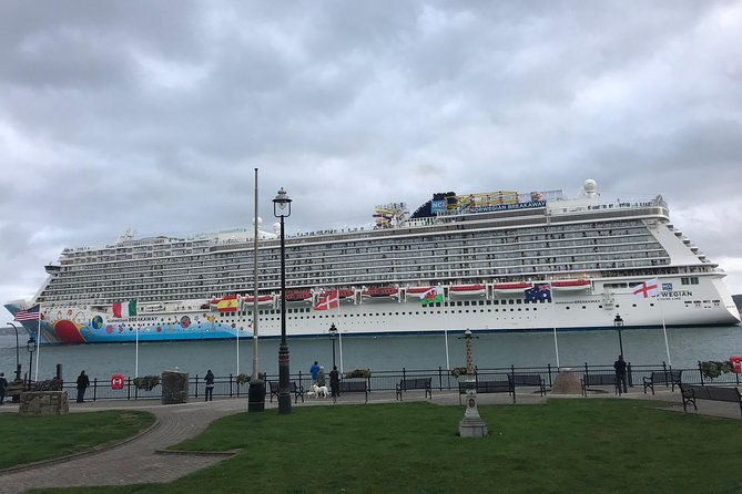 small-group-shore-tour-from-belfast-giants-causeway-and-belfast-day-trip