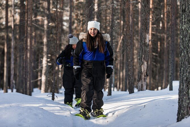 snowshoe-trip-in-the-wilderness