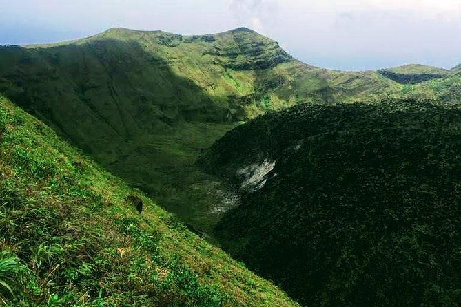 soufriere-volcano-hike