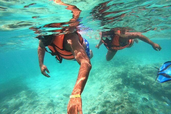 speedboat-adventure-to-snorkeling-spot-and-natural-pool