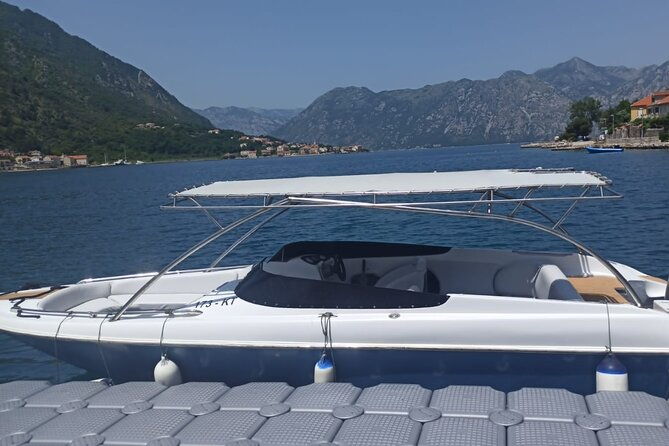 speedboat-rent-up-to-8-peoplecharged-per-hour