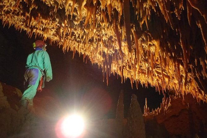 speleology-exploration-inside-a-secret-cave