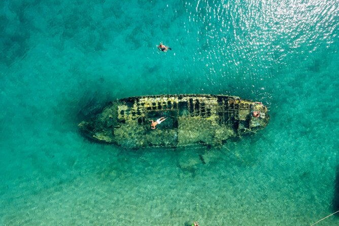 split-blue-lagoon-shipwreck-solta-tour-with-lunch-drinks