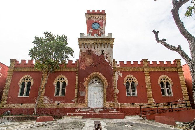 st-thomas-food-tasting-and-cultural-walking-tour