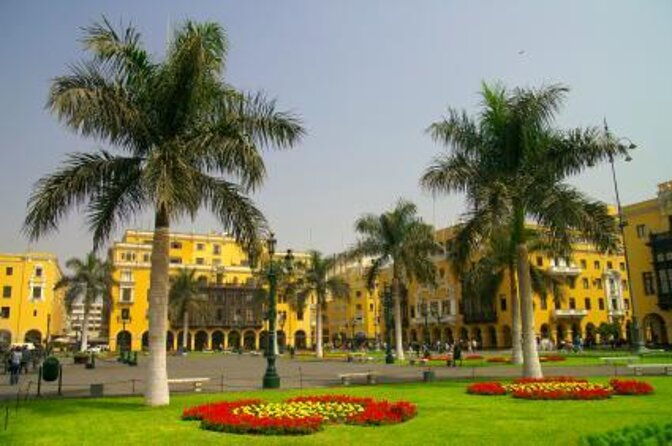 street-food-market-old-eateries-tour-in-limas-historic-center