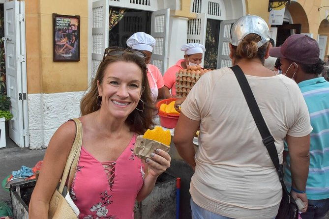 street-food-tour-of-cartagena