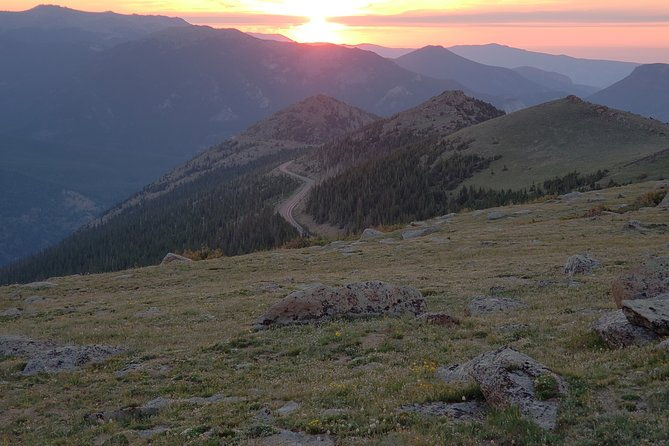 sunrise-tour-of-rocky-mountain-national-park
