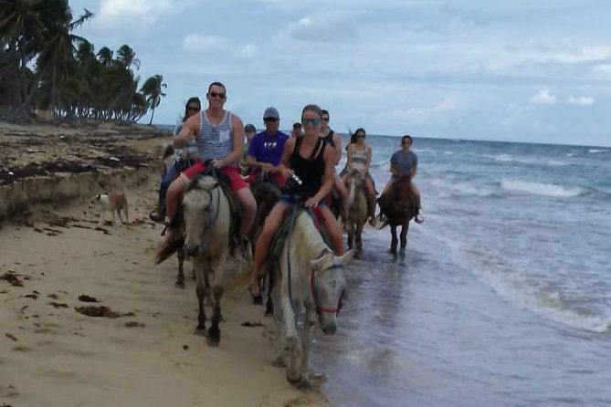 sunset-beach-horsebackriding-punta-cana