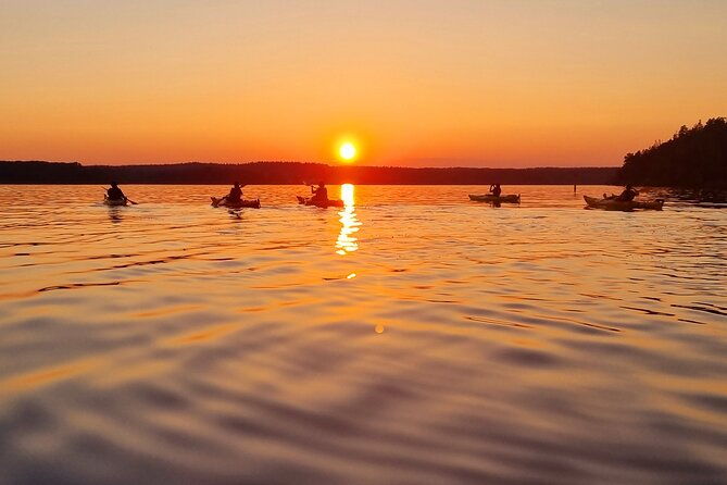 sunset-kayak-tour-with-coffee-break-on-stockholms-lakeside