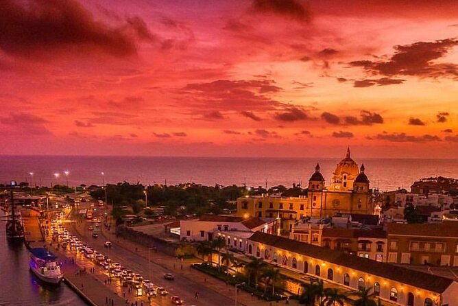 sunset-navigation-through-the-bay-of-cartagena