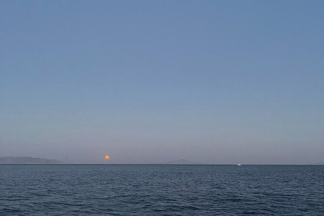 sunset-tour-around-antiparos-private-boat-tour