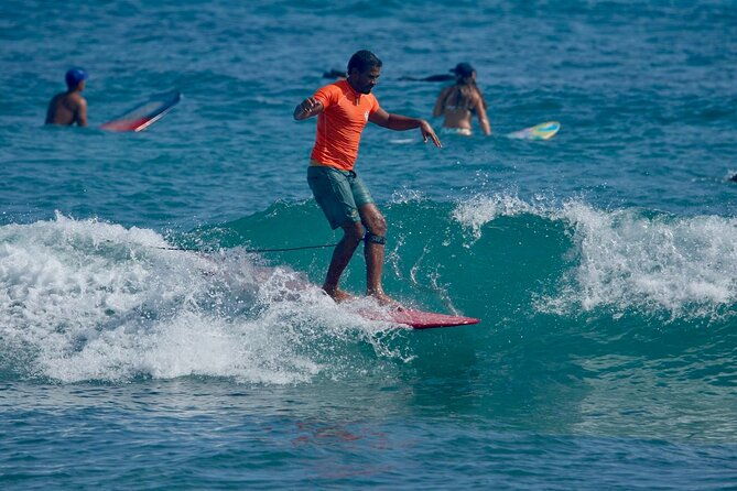 surfing-lesson-at-beautiful-beach-playa-encuentro