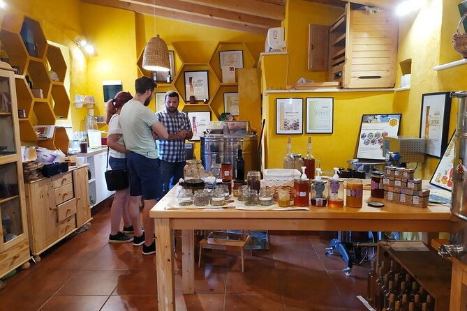 taste-of-korcula-tour-local-produce-tasting