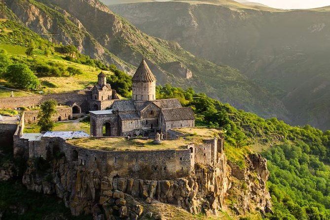 tatev-shaki-waterfall-noravank-wine-tasting-khor-virap