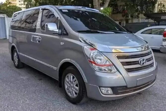 taxi-punta-cana-airport-to-santo-domingo