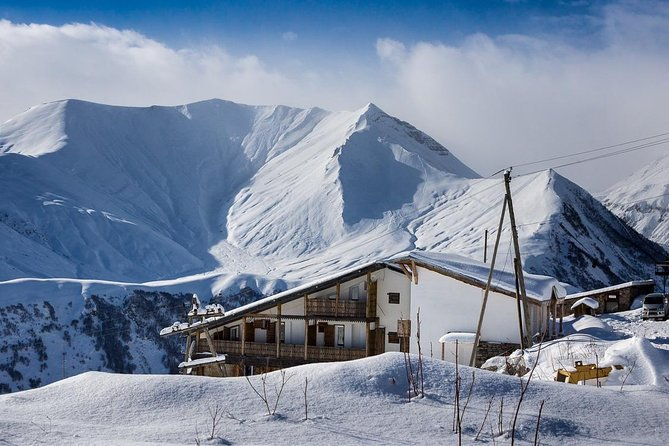 tbilisi-to-gudauri-stepantsminda-private-transfer