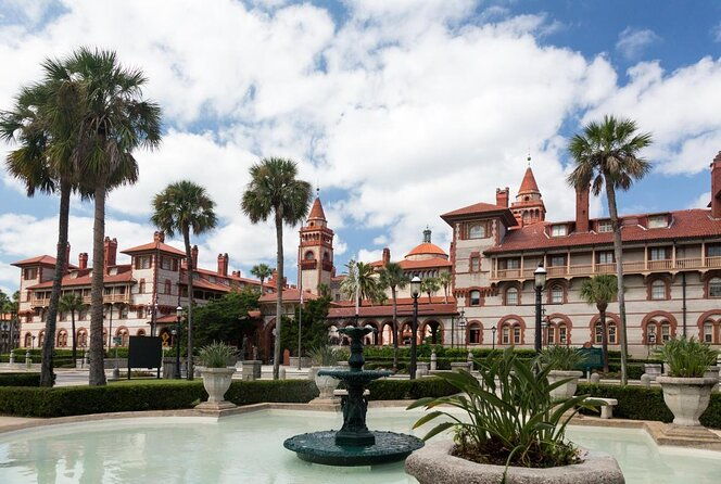 telling-elegies-adults-walking-tour-in-saint-augustine