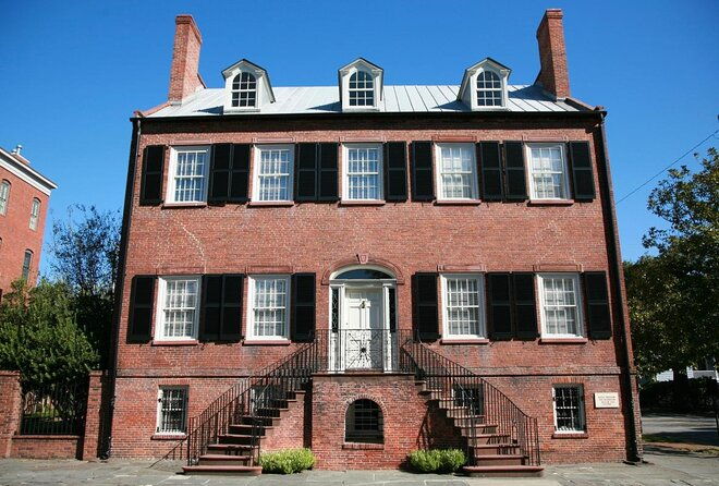 the-best-of-savannah-private-half-day-walking-tour