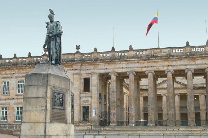 the-candelaria-walking-tour-bogota-3hr