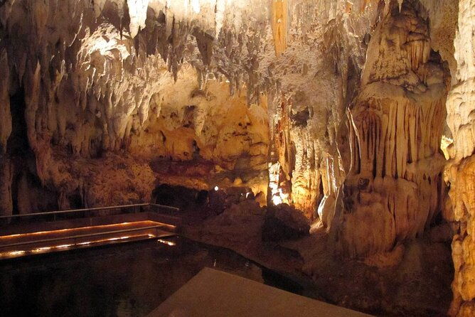 the-caves-of-wonders-altos-de-chavon