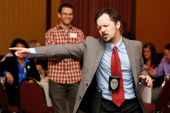 the-dinner-detective-murder-mystery-dinner-show-st-louis-mo-2