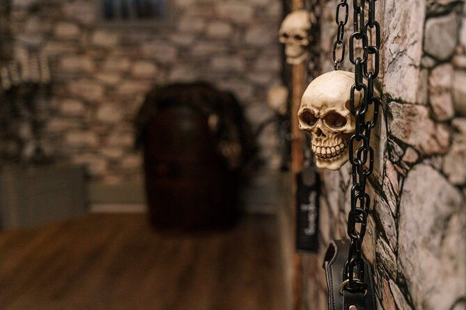 the-ghost-of-mary-queen-of-scots-escape-room