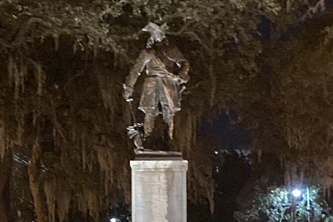 the-history-buff-savannah-walking-tour-2