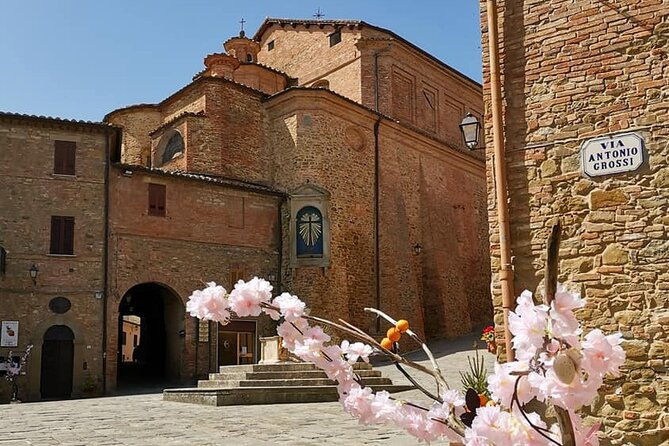 the-spell-of-lake-trasimeno-trekking-tour
