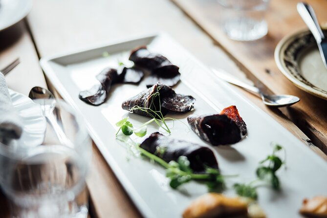 the-tromso-food-walk-taste-your-way-through-local-history