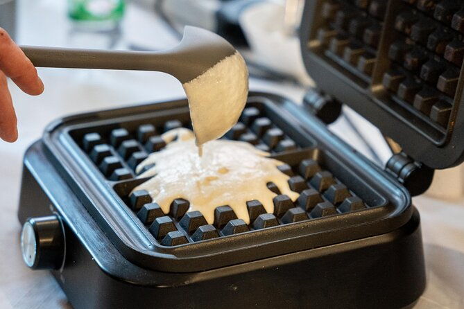 the-waffles-n-coffee-breakfast-in-bruges-centre-2