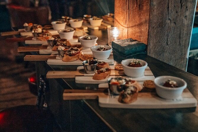 themed-murder-mystery-food-tour-experience-in-louisville