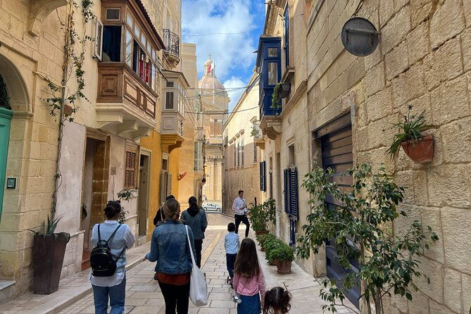 three-cities-walking-tour-incl-entrance-to-inquisitors-palace