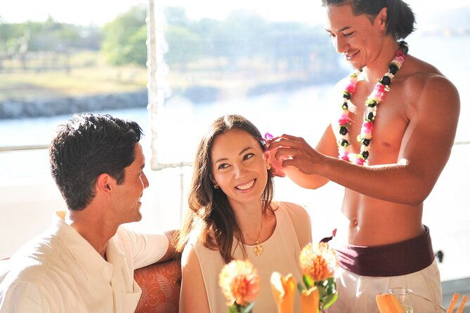 three-star-deluxe-sunset-dinner-and-show