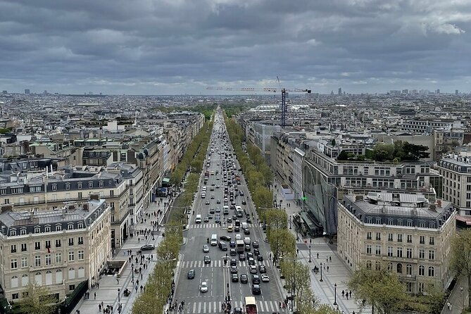 time-saver-self-guided-audio-tour-to-the-arc-de-triomphe