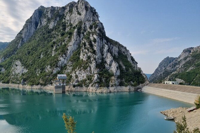 tirana-trip-to-bovilla-lake-and-gamti-mountain-hiking-view