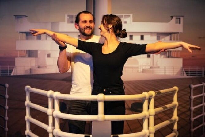titanic-exhibit-belfast-city-private-chauffeur-tour-from-dublin