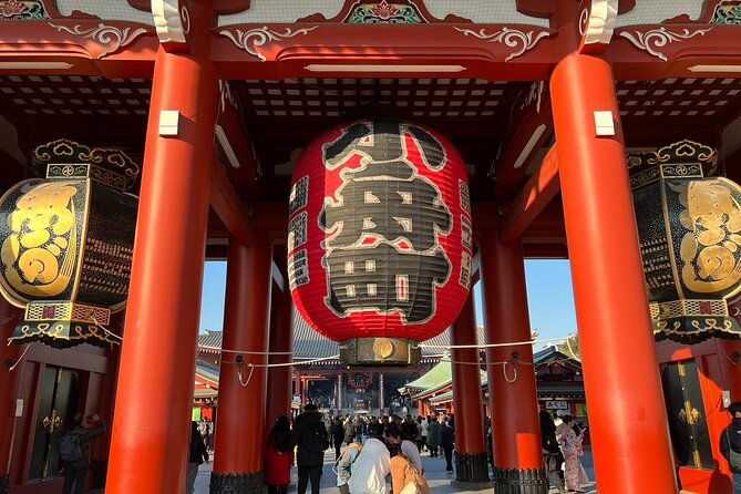 tokyo-history-and-traditional-downtown-walking-tour-in-asakusa