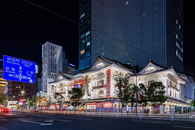 tokyo-know-about-traditional-performing-kabuki-and-ginza-walking