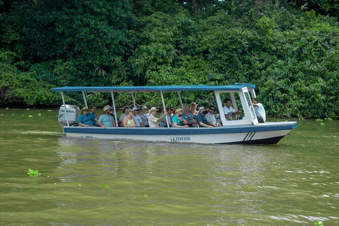 tortuguero-canals-tour-and-puerto-limon-highlights-private