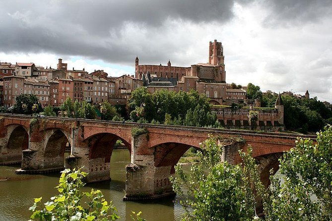 toulouse-albi-and-cordes-ciel-day-trip-with-audio-guides