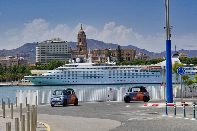 tour-malaga-by-electric-car-discover-the-city-in-2-hours